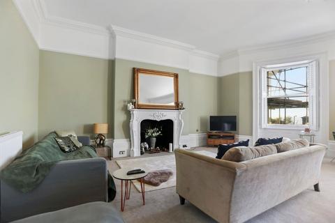 2 bedroom flat to rent, Chichester Terrace, Chichester House Chichester Terrace, BN2