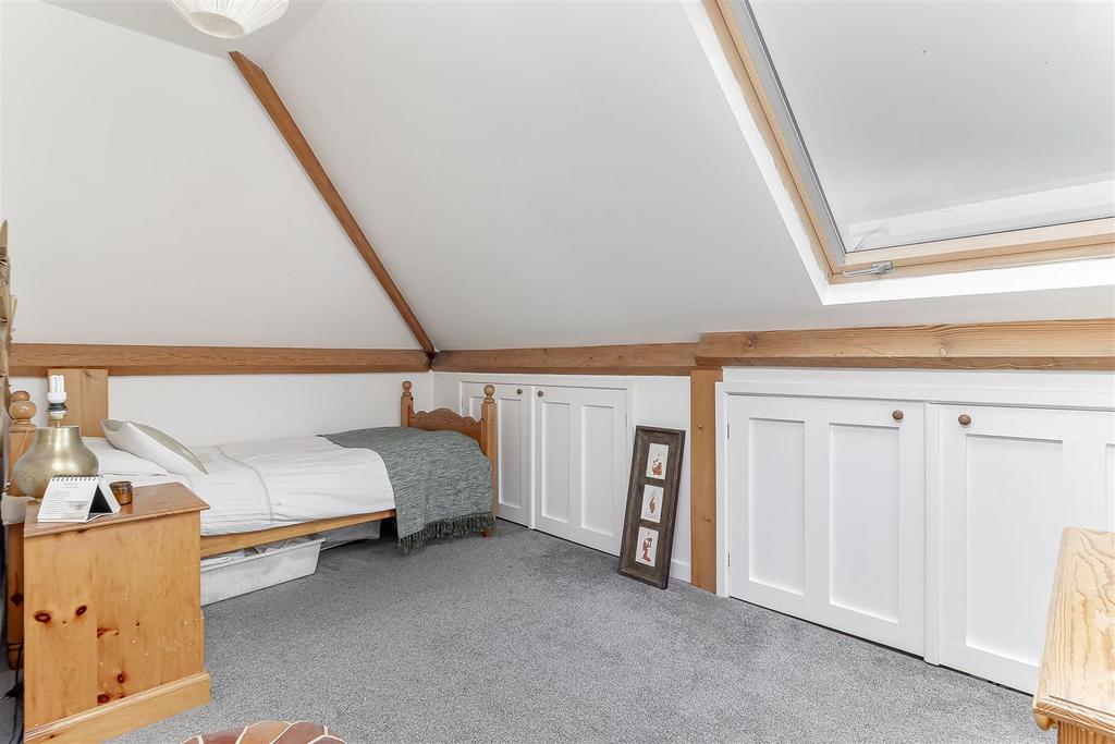 Bedroom 3.jpg