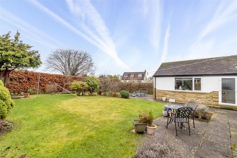 6 bedroom detached house for sale, Wynmore Avenue, Bramhope, Leeds
