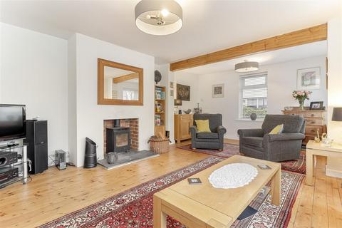 6 bedroom detached house for sale, Wynmore Avenue, Bramhope, Leeds