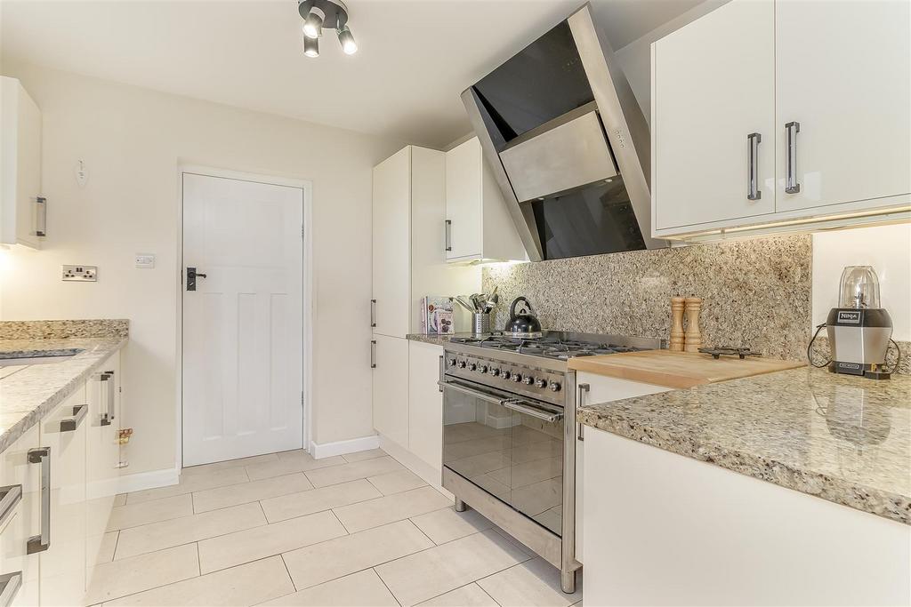 Dining Kitchen - B.jpg