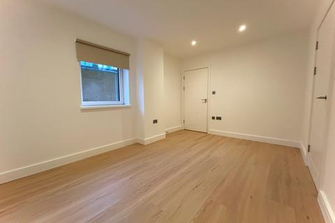 undefined, 5 Manor Road, Wallington SM6