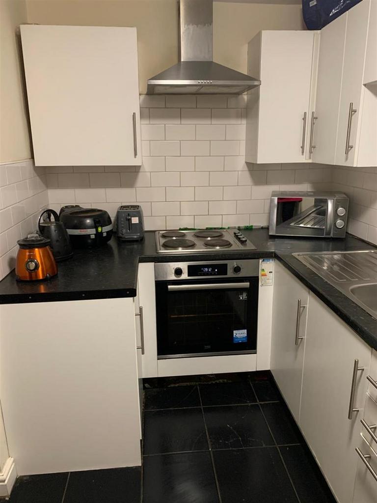 Communal Kitchen
