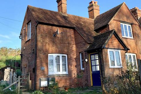 1 bedroom flat to rent, Mount Pleasant, Guildford Road