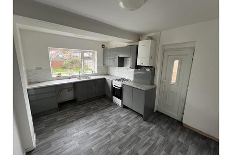 3 bedroom semi-detached house for sale, Chaucer Avenue, Manchester, M43