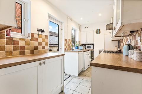2 bedroom terraced house for sale, Lothair Road, Leicester LE2