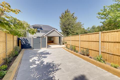 undefined, Sea Lane Gardens, Worthing BN12