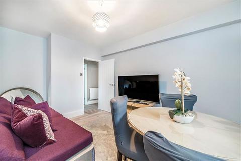 2 bedroom flat for sale, Osnaburgh Street, London NW1