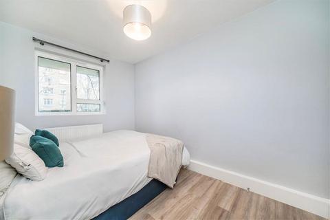 2 bedroom flat for sale, Osnaburgh Street, London NW1