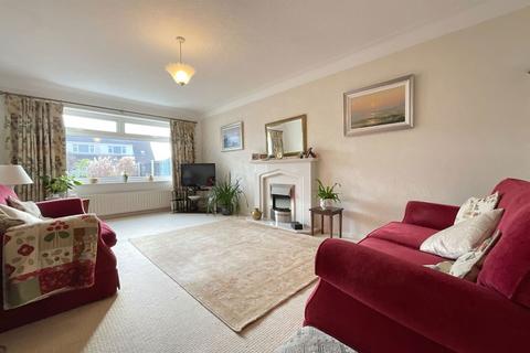 2 bedroom semi-detached bungalow for sale, Seacroft Crescent, Southport PR9