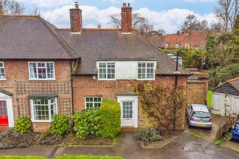 4 bedroom semi-detached house for sale, Parkway Close, Welwyn Garden City, Hertfordshire, AL8