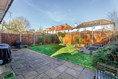 4 bedroom semi-detached house for sale, Cedarwood Drive, Hertfordshire AL4