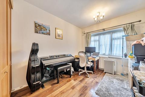 undefined, Elm Park Court, Pinner, Middlesex