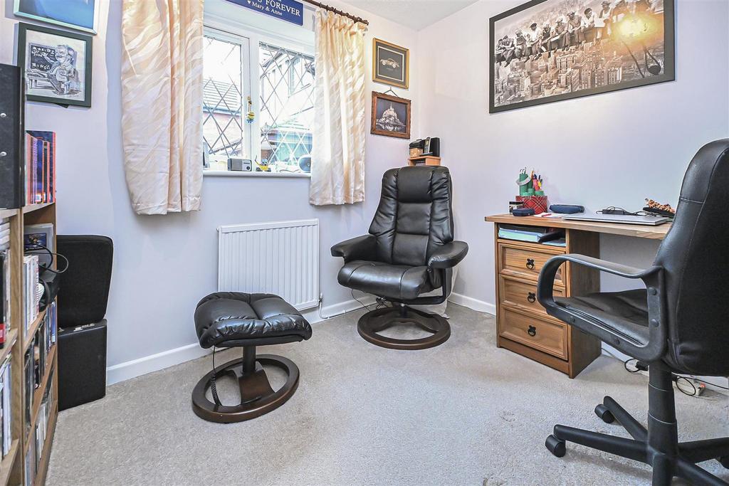 11 Moreton Drive Bedroom 4.jpg