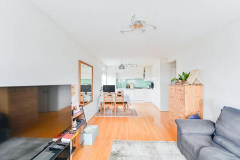 2 bedroom flat for sale, Park South, Austin Road, Battersea, London, SW11