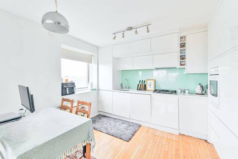 2 bedroom flat for sale, Park South, Austin Road, Battersea, London, SW11
