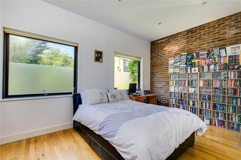 2 bedroom flat for sale, Kimberley Road, London NW6