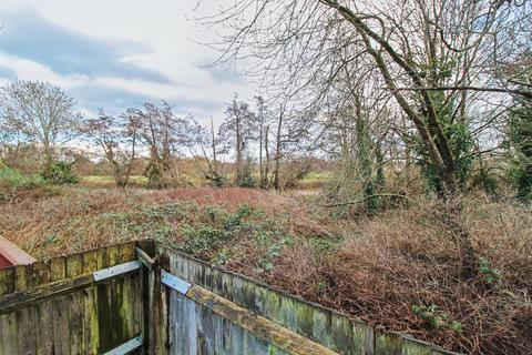 undefined, Brittain Road, Hersham KT12