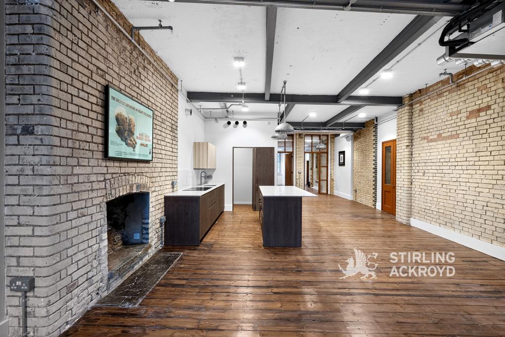Kitchen/ Reception