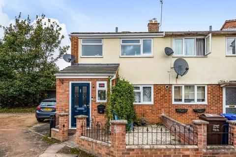 3 bedroom terraced house to rent, Chichester Close,  Bicester,  OX26