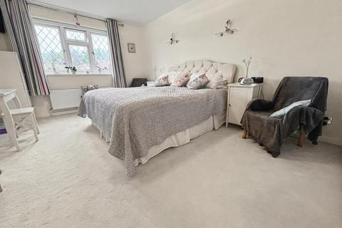 4 bedroom detached house for sale, Bournemouth