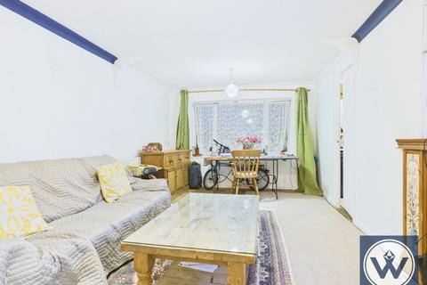 undefined, East Avenue, Hayes, UB3 2JX