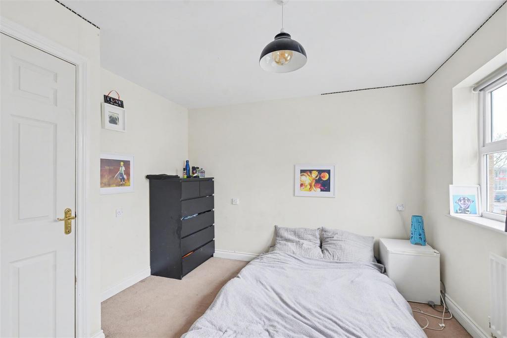 Bedroom 2 1.jpeg