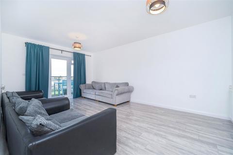 3 bedroom apartment to rent, Pennyroyal Drive, West Drayton, UB7