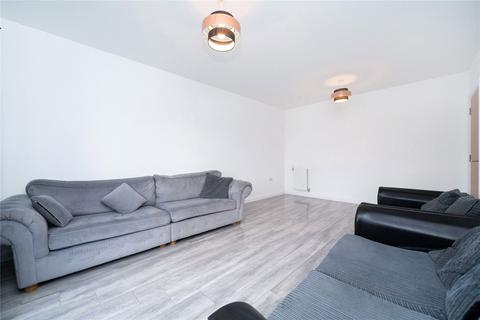 3 bedroom apartment to rent, Pennyroyal Drive, West Drayton, UB7