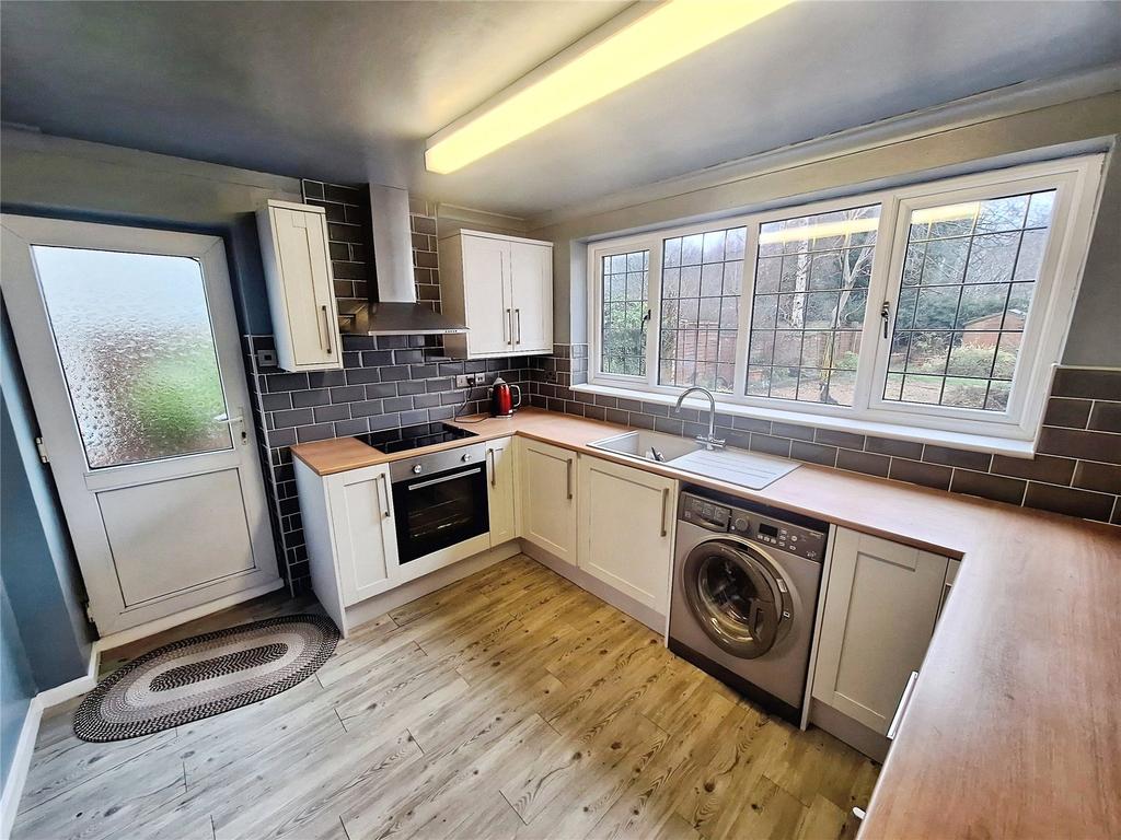 Kitchen Pic Two