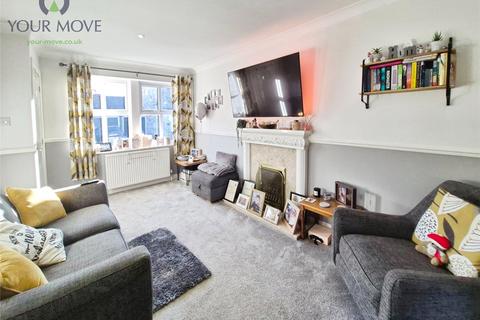 3 bedroom semi-detached house for sale, The Fairways, Keighley BD20
