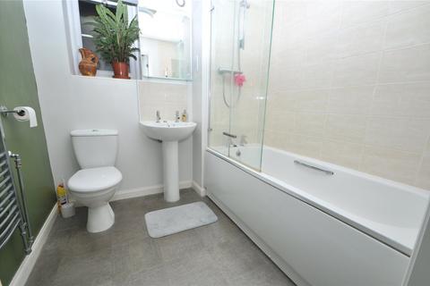 undefined, Woodpecker Close, Bristol BS31