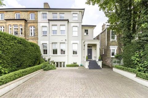 undefined, Strawberry Vale, Twickenham, TW1