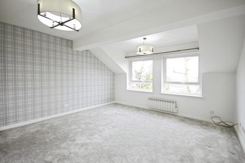 2 bedroom flat to rent, Binfield, Bracknell RG42