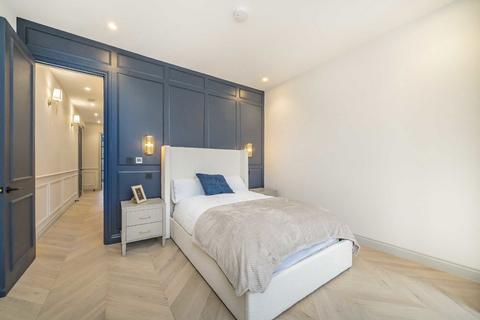 undefined, Gordon Road, London W5