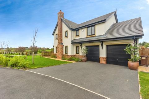 5 bedroom detached house for sale, Chandlers Way, Preston PR2