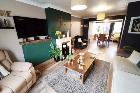 4 bedroom detached house for sale, St. Benedict Close, Peterborough PE6