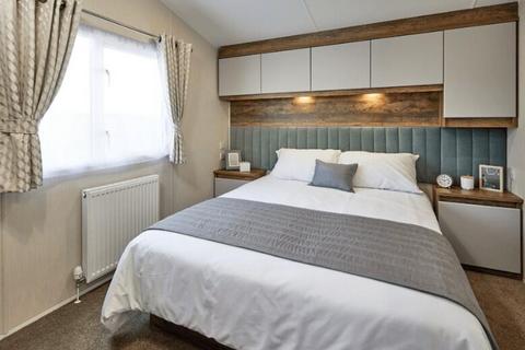 2 bedroom mobile home for sale, Crossburn Holiday Park, Peebles EH45