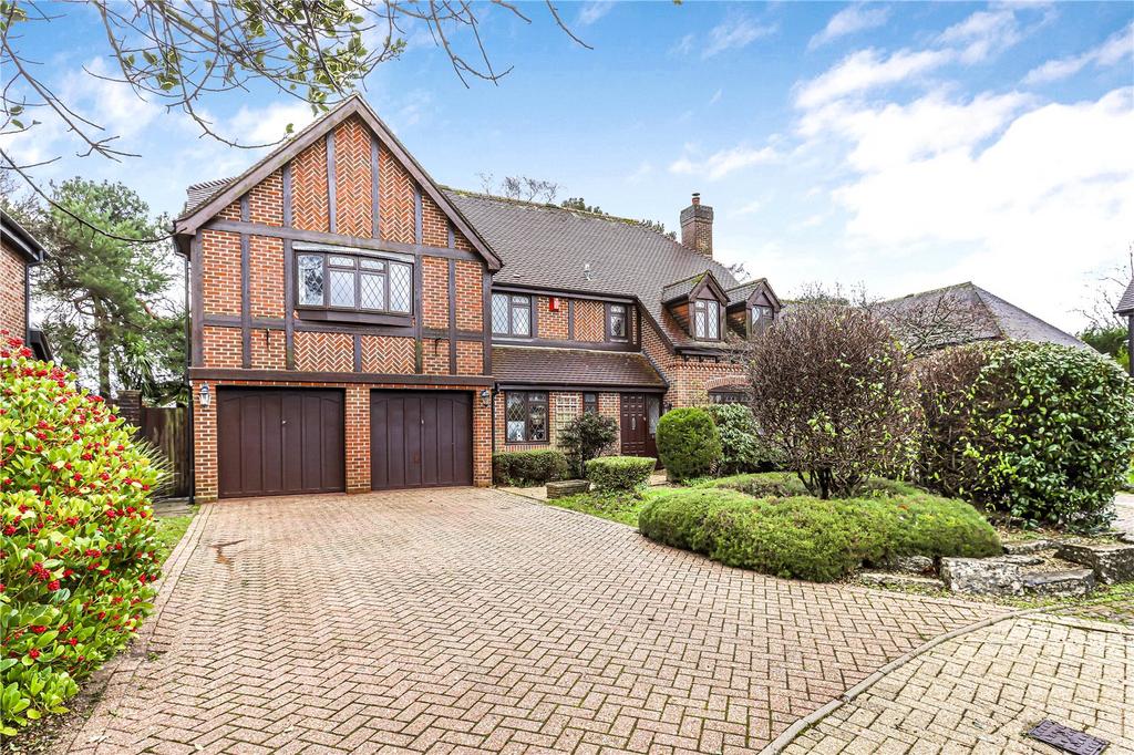 Wills Close