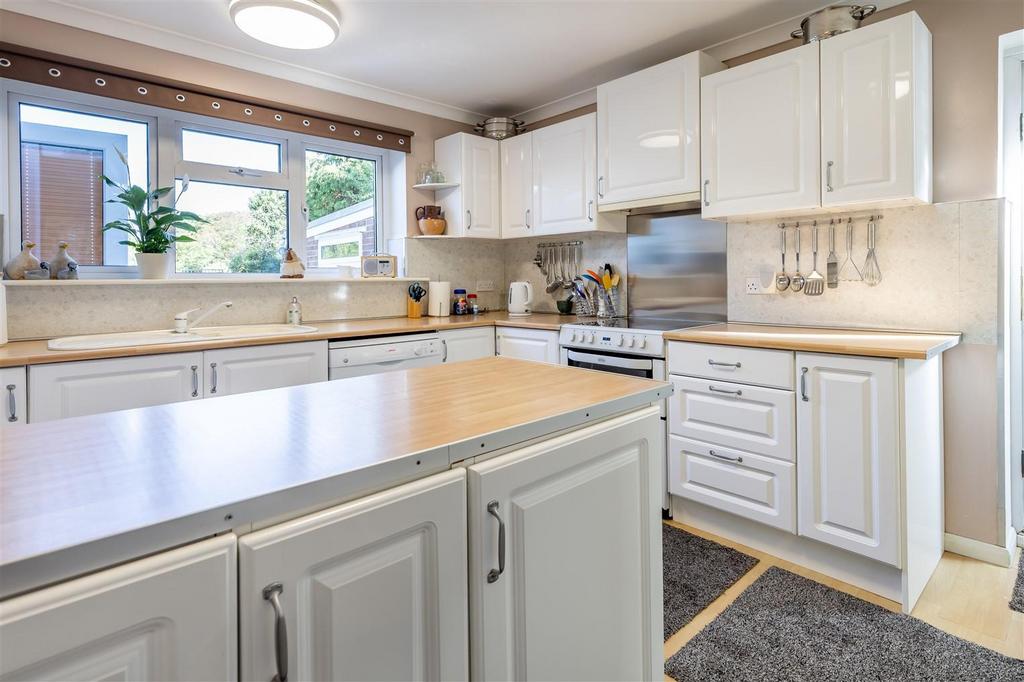 26 Lower Bury (4).jpg