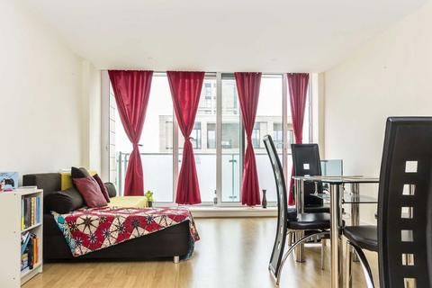 undefined, Gallions Road, London E16