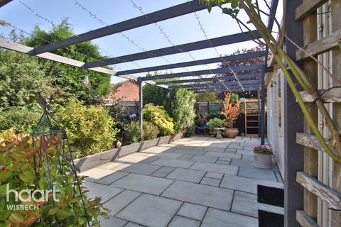 2 bedroom detached bungalow for sale, Gorefield Road, Leverington