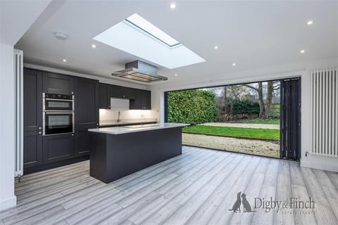 undefined, Cropwell Manor Court, Cropwell Bishop