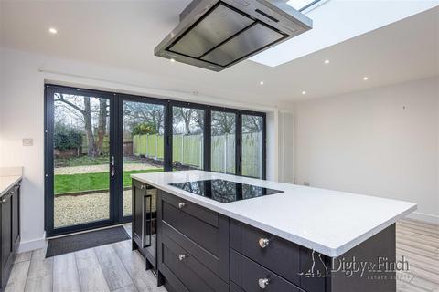 undefined, Cropwell Manor Court, Cropwell Bishop