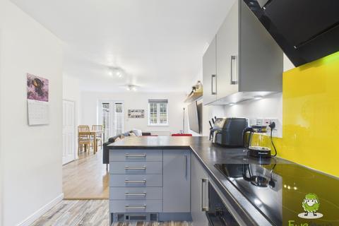 undefined, WHITGIFT CLOSE, BEGGARWOOD, BASINGSTOKE, HAMPSHIRE, RG22