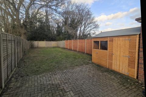 3 bedroom semi-detached house to rent, 71 Queen Elizabeth Way, Old Woking GU22