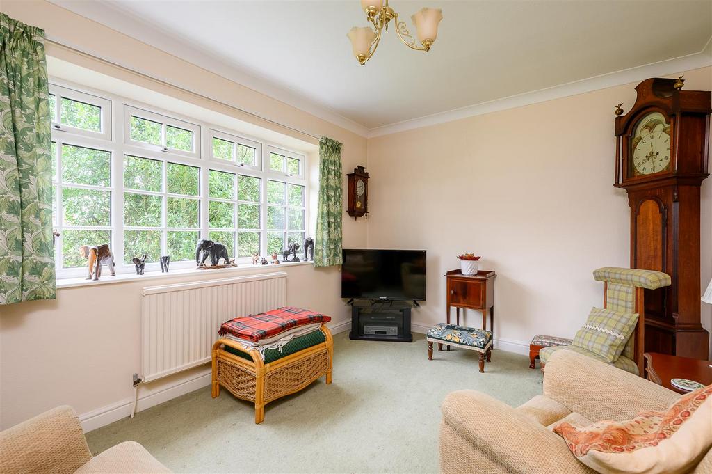 Sitting room / snug
