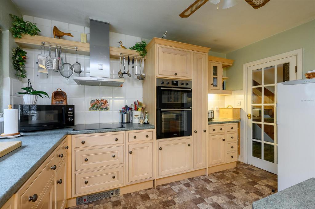Breakfast kitchen