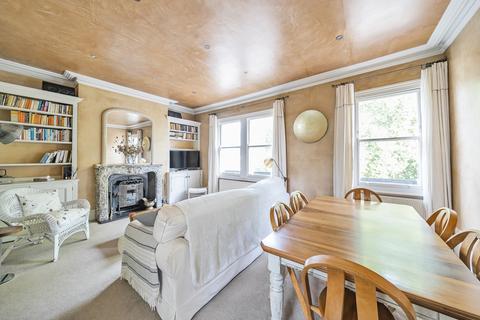 2 bedroom flat to rent, Harvist Road, Queens Park, London, NW6