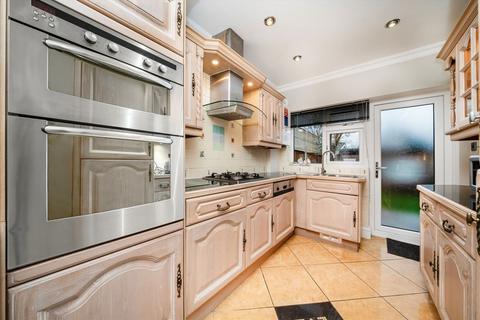 undefined, Avon Road, Greenford UB6